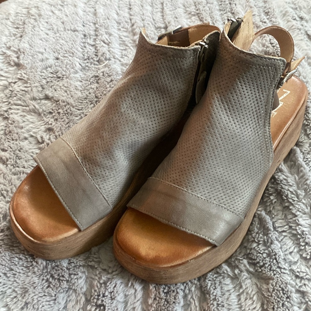 🩷MIZ MOOZ SANDALS 👡
